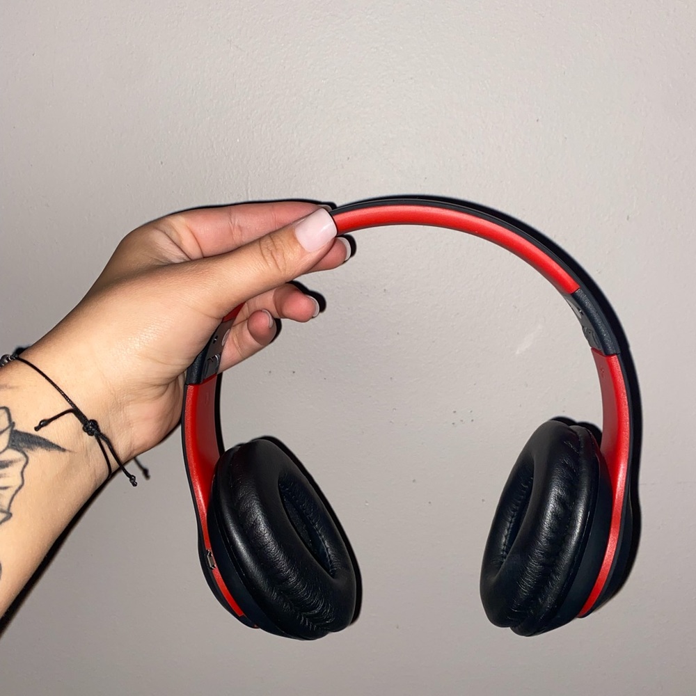 COPY - Dr. Dre Studio 3 Beats (Red & Black)